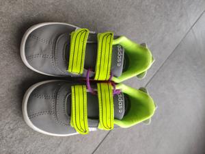 Adidas Klettschuhe Turnschuhe grau neongelb mit Affen Gr. 24 Kind in Baden Wurttemberg Eschbronn Gebrauchte Kinderschuhe GroBe 24 kaufen kleinanzeigen