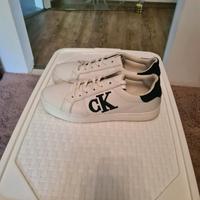 Sneaker weiß Calvin Klein Sachsen-Anhalt - Köthen (Anhalt) Vorschau