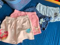 4 kurze Disney Damen Pants Größe M Essen-West - Frohnhausen Vorschau