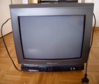 Grundig Fernseher für Spiele/ als Konsole Baden-Württemberg - Karlsruhe Vorschau