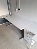 Schreibtisch mit Rollcontainer Hessen - Bruchköbel Vorschau