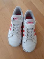 Adidas, Snikers Schuhe gr.33 Nordrhein-Westfalen - Krefeld Vorschau