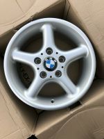 Original BMW 5er E39 15 Zoll Rundspeiche Styling 18 7Jx15 ET20 Hessen - Maintal Vorschau