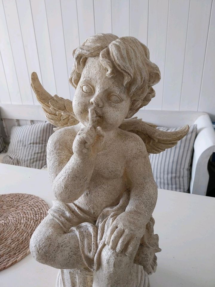 Engel groß 60 cm in Lichtenau