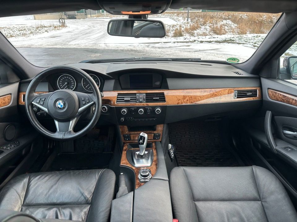 BMW 523i*Navi*Leder*Automatik*Tüv Neu* in Jork