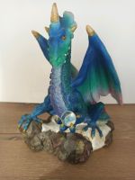 Drache Blau mit Glaskugel Veronese 1999 Vitrinenstück Saarland - Spiesen-Elversberg Vorschau