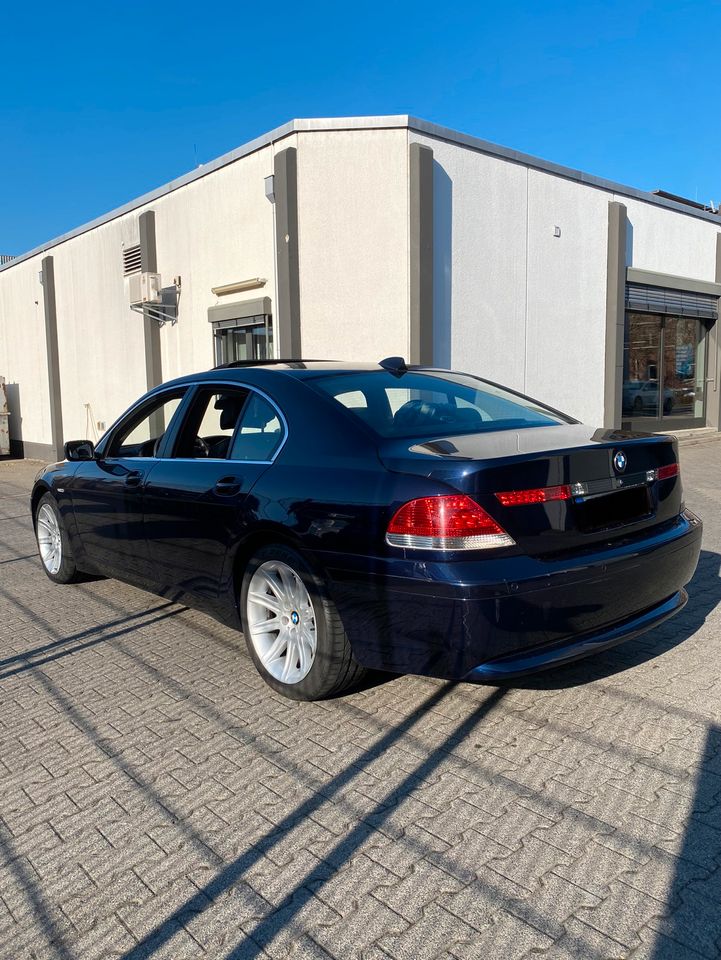 BMW 745i e65, 7er, NEUER TÜV BIS APRIL 2026 in Frankfurt am Main