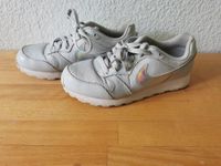 NIKE Turnschuhe Sneaker Mädchen Gr.  36,5 Berlin - Köpenick Vorschau