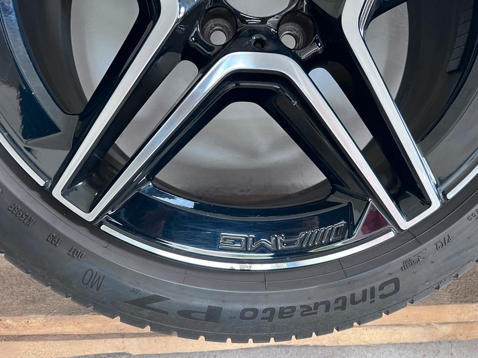 4x Mercedes W205 18“ mit top Pirelli in Mettmann