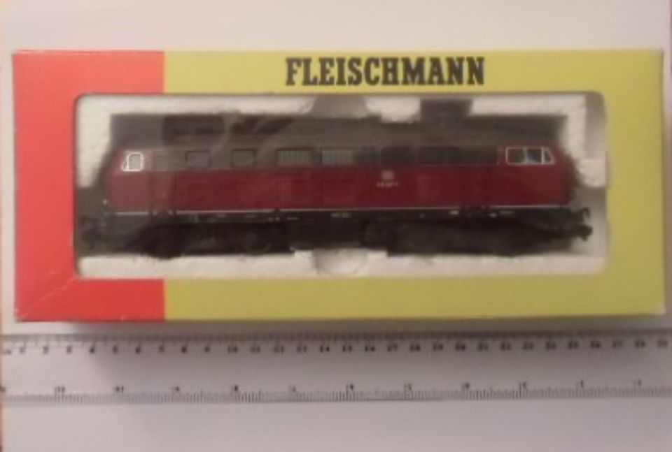 Fleischmann HO 4232 BR 218 287-1 DB Purpurrot Sonderserie OVP RAR in Wuppertal