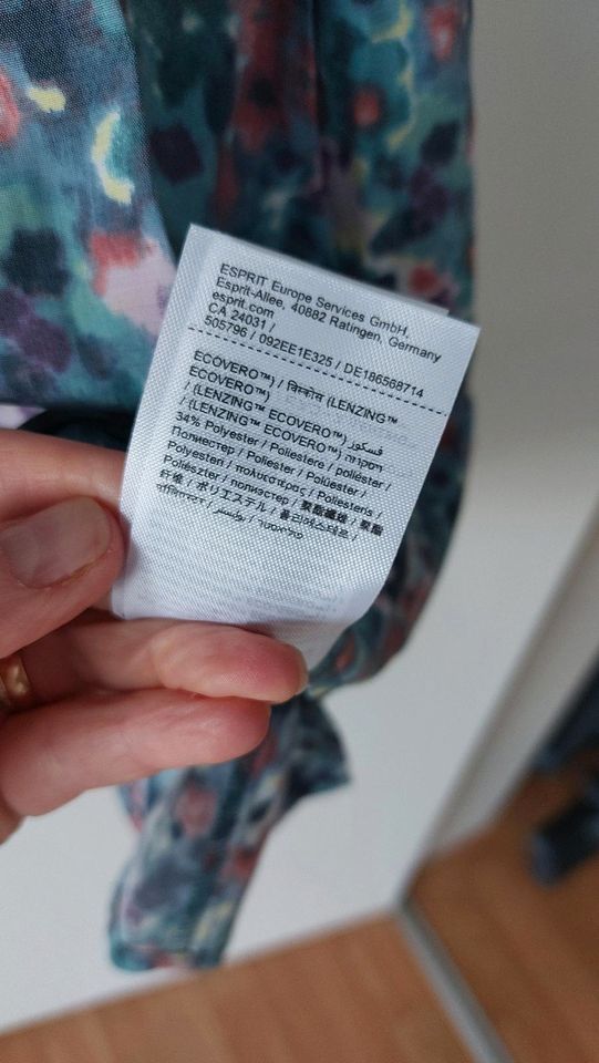 Neu mit Etikett: Esprit 34/36 XS/S Kleid bunt weich Viskose in Neusäß