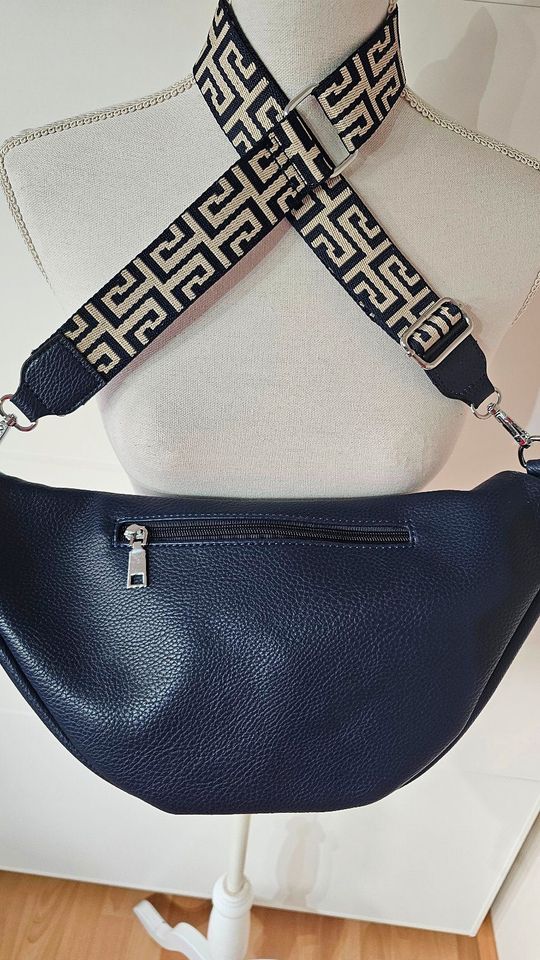 Gürteltasche Crossbody Hüfttasche Bauchtasche Bodybag XL BLAU in Köln