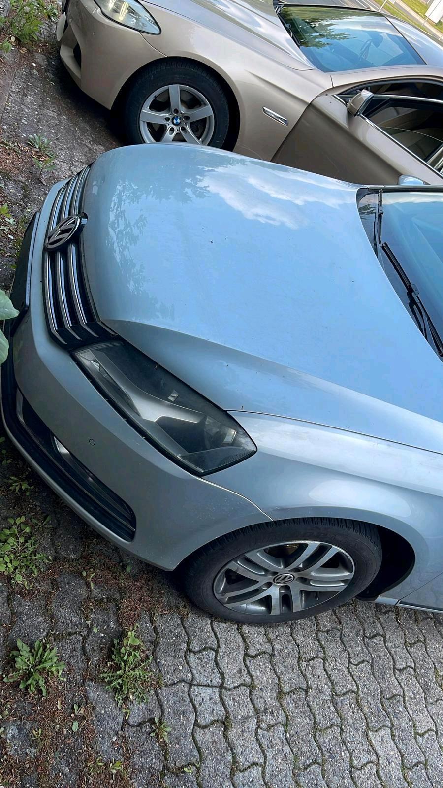 Abbildung des Autos VolkswagenVW passt 2.0
