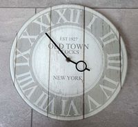 Retro Wanduhr OLD TOWN CLOCKS New York aus Glas 30 cm Durchmesser Nordrhein-Westfalen - Dinslaken Vorschau