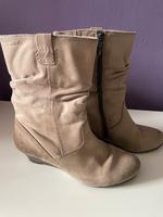 Tamaris Stiefeletten Keilabsatz Gr. 39 taube Nordrhein-Westfalen - Engelskirchen Vorschau