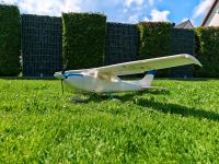 Modellflugzeug RC Dynam Cessna 182 Sky Trainer EPO 1280mm 2,4 GHz Bayern - Mainaschaff Vorschau