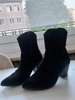 Cowboystiefel in schwarz München - Au-Haidhausen Vorschau
