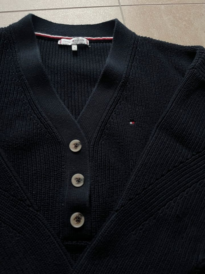 Tommy Hilfiger Pullover Pulli Strick M dunkelblau 38 in Aschaffenburg