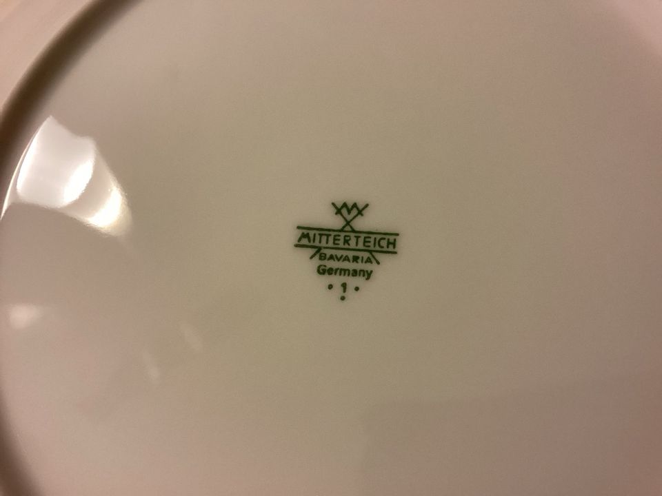 Mitterteich Bavaria Teller Tassen Suppentassen Schüsseln in Büchen