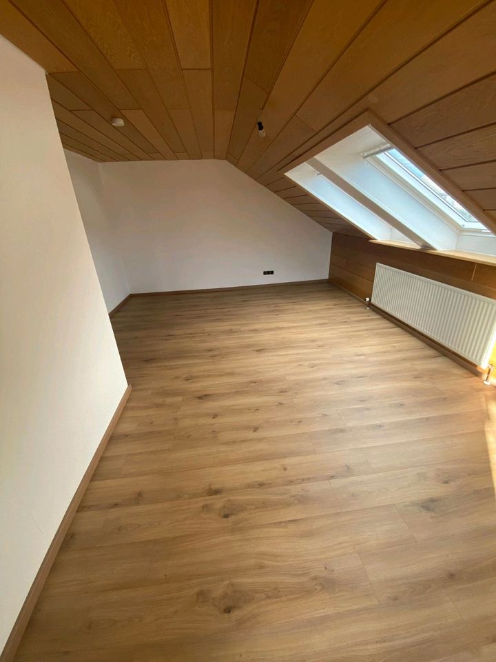 Renovierte 4-Zimmer-Wohnung mit Balkon und Einbauküche in Altensteig