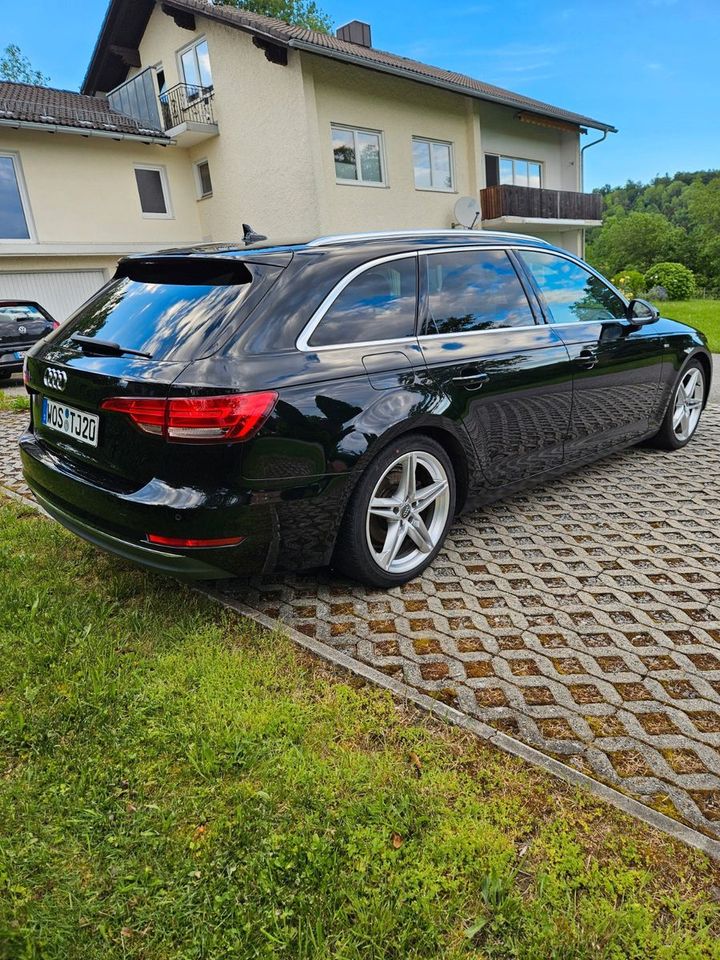 Audi A4 2.0 TDI 140kW S tr. quattro S-line in Röhrnbach