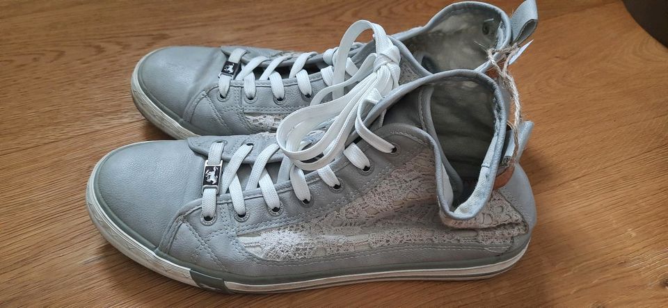 Mustang Sneaker mit Spitze,  Gr.43 in Metzingen