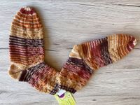 Handgestrickte Socken Gr. 37/38 Niedersachsen - Bad Pyrmont Vorschau