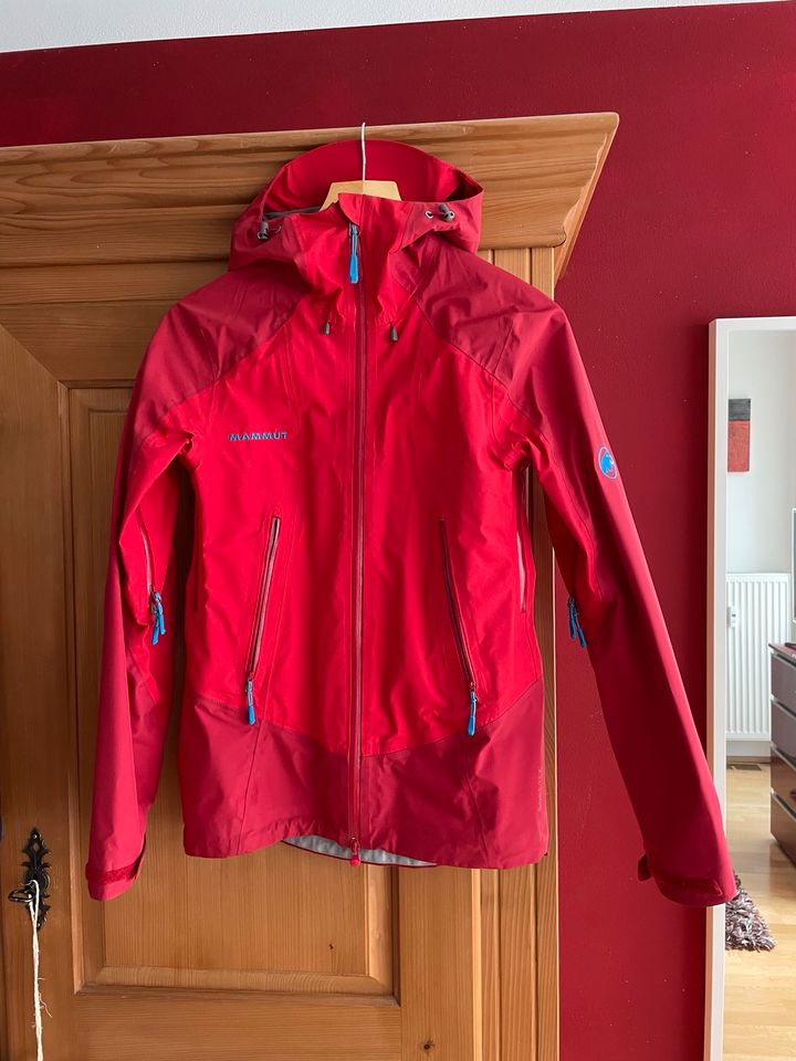 Mammut Goretex Regenjacke Damen Hardshell XS in Regensburg