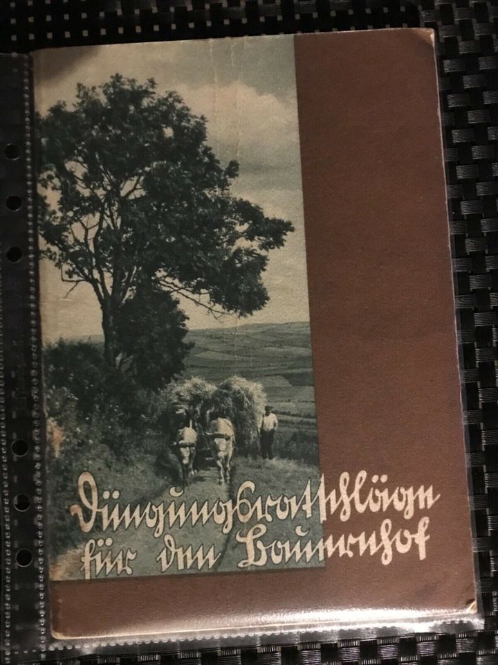 Buch „ Düngungsratschläge für den Bauernhof“ aus dem Jahre 1936 in Boostedt