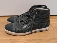 Gefütterte Sneaker / Stiefeletten halbhoch Größe 39 Hessen - Offenbach Vorschau