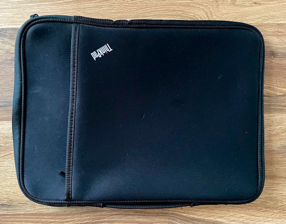 ThinkPad E490 inkl. Original Laptoptasche in Ludwigsburg