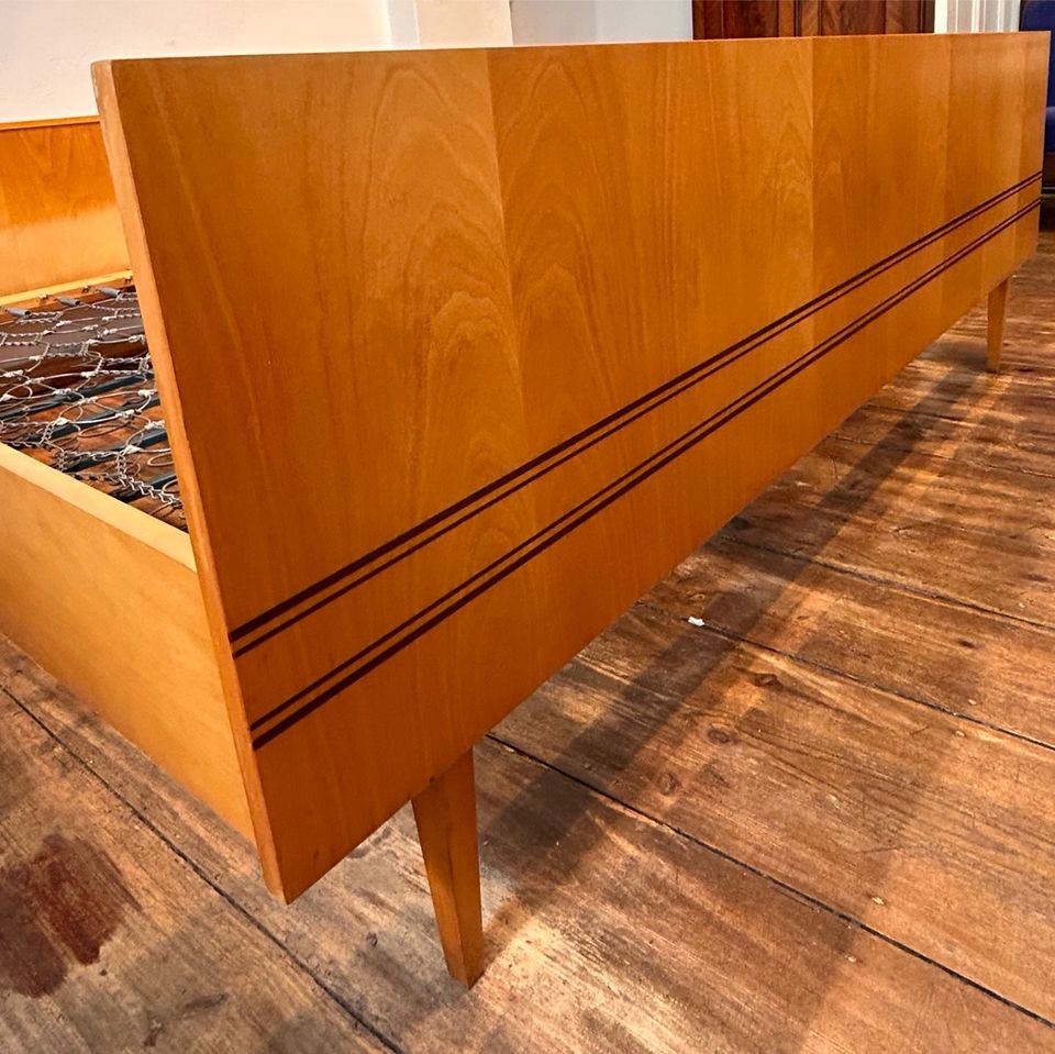 Doppelbett/190x180/DDR/60er/vintage/midcentury/Lattenroste in Berlin