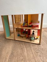 DJECO Puppenhaus Cubic House inkl. Ausstattung  Neupreis 250 Euro Nordrhein-Westfalen - Krefeld Vorschau