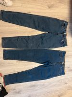 Jeanshose Größe 40 wie neu zu verkaufen MUSS WEG Nordrhein-Westfalen - Wülfrath Vorschau