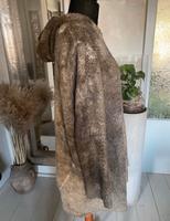 Kapuzenpulli Pulli Kleid Oversize Kapuze Designer Cle Design Kr. München - Hohenschäftlarn Vorschau
