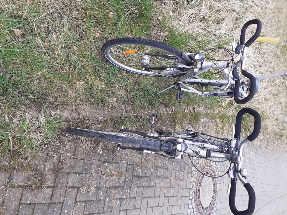 ein PAAR gebrauchte Tourenfahrräder in Nienhagen MV