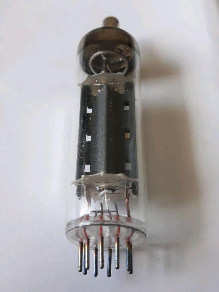 NEU, OVP! DDR-RFT-Röhre PY88 (Boosterdiode für TV-Zeilenendstufe) in Lauta
