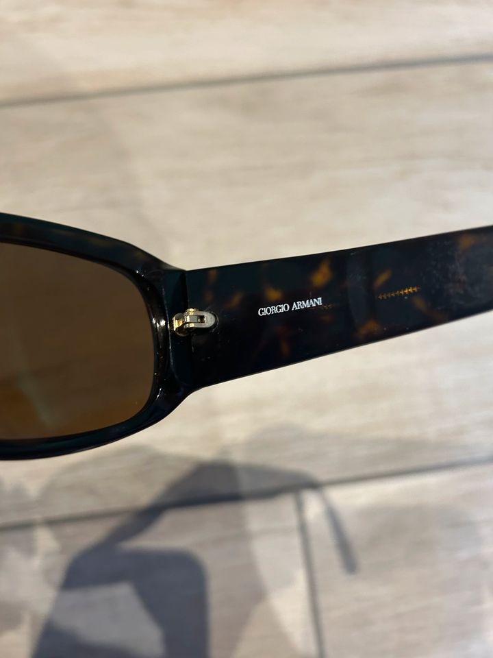 Giorgio Armani - Sonnenbrille - eckige Form - dunkelbraun in Eschau