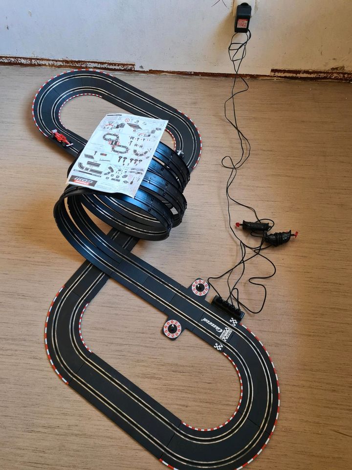 Carrera GO Power Loop Bahn in München