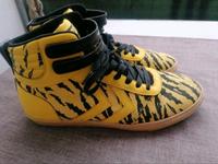 Hummel Sneaker Gr 37 Musterstück Tiger gestreift adidas nike Berlin - Marzahn Vorschau