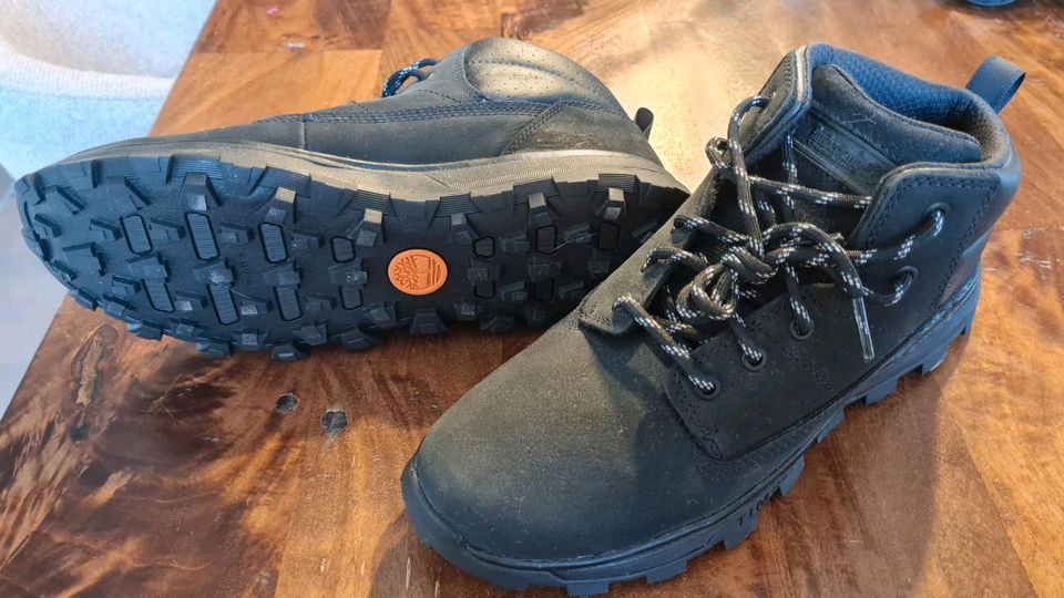 Nagelneue Timberland Kinderschuhe in Leimen