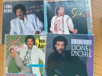 Lionel Richie / 6 + 1 Singels Duisburg - Duisburg-Süd Vorschau