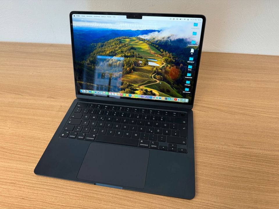 MacBook Air M2 8GB RAM mitternachtsblau - wie neu in Dresden
