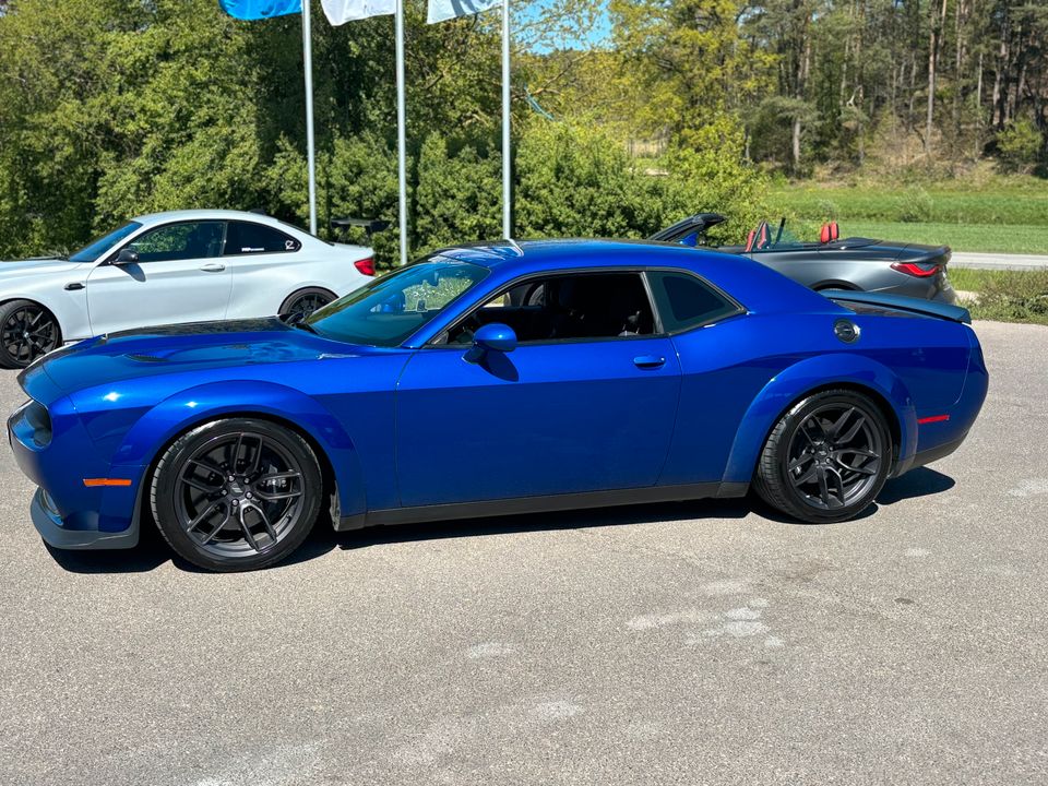 Dodge Challenger 6.4L Widebody R/T in Geisenfeld