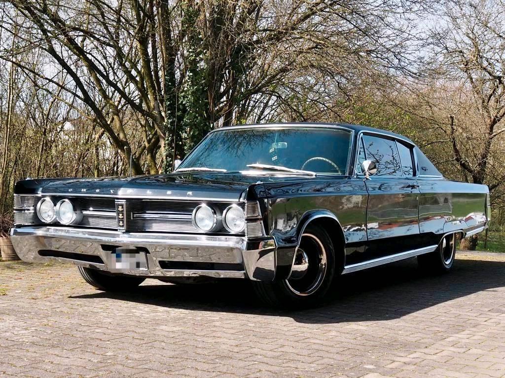 Abbildung des Autos Chrysler New Yorker Coup…
