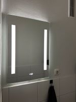 Hochwertiger Spiegel LED+Uhrzeit Niedersachsen - Salzgitter Vorschau