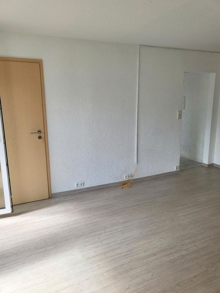 ANFRAGESTOPP!!!   Vermiete helle 2 Zimmer Wohnung in Gladenbach