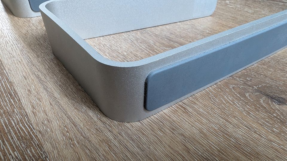 Griffin Aluminium-Ständer für Apple Macbooks & Notebooks & Laptop in Bernau