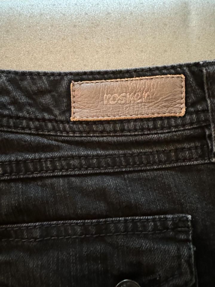 Rosner Jeans Gr. 40 in Ratingen