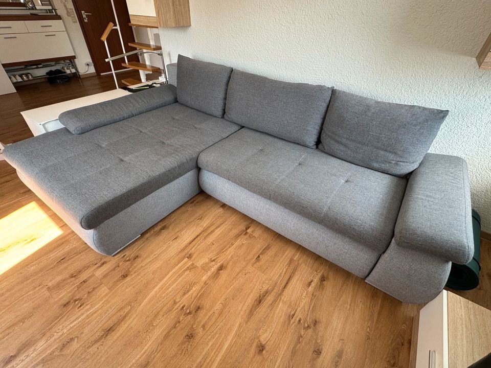 Sofa  mit Schlaffunktion in Waiblingen